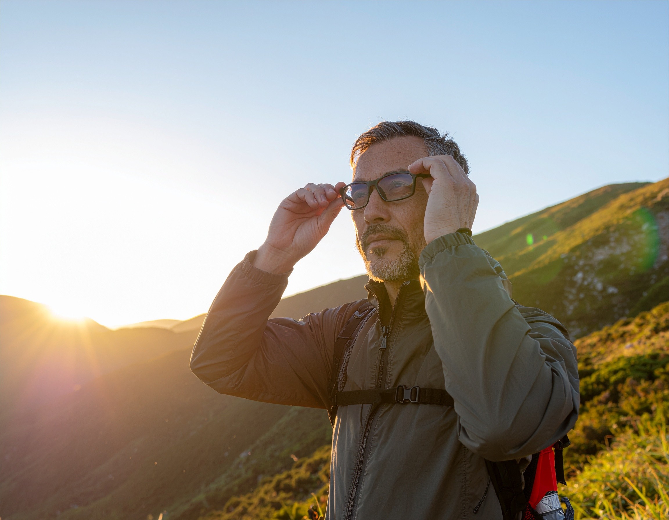 登山・アウトドア用メガネのイメージ